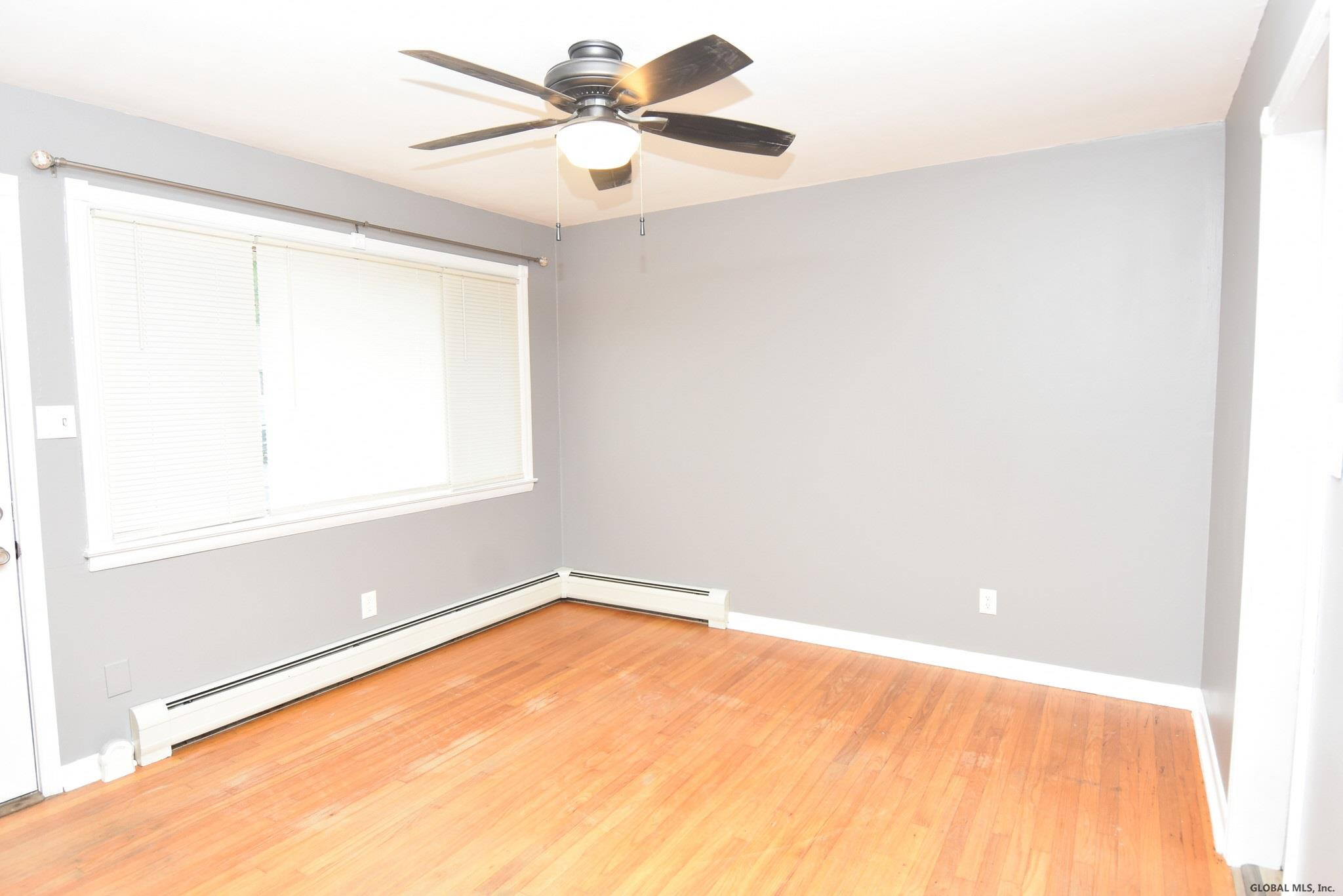 210 Manchester Road Schenectady, NY 12304 - Photo 2 of 29 Photo 2