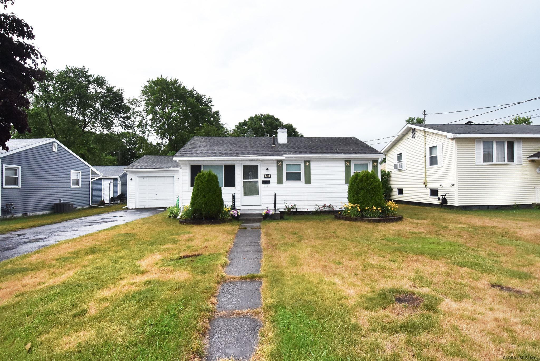210 Manchester Road Schenectady, NY 12304 - Photo 27 of 29 Photo 27