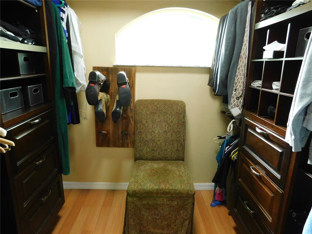 155 Marshall Street Safety Harbor, FL 34695 - Photo 20 of 62 a view of walk in closet