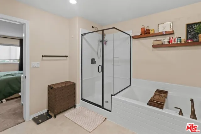 a view of a hallway with closet