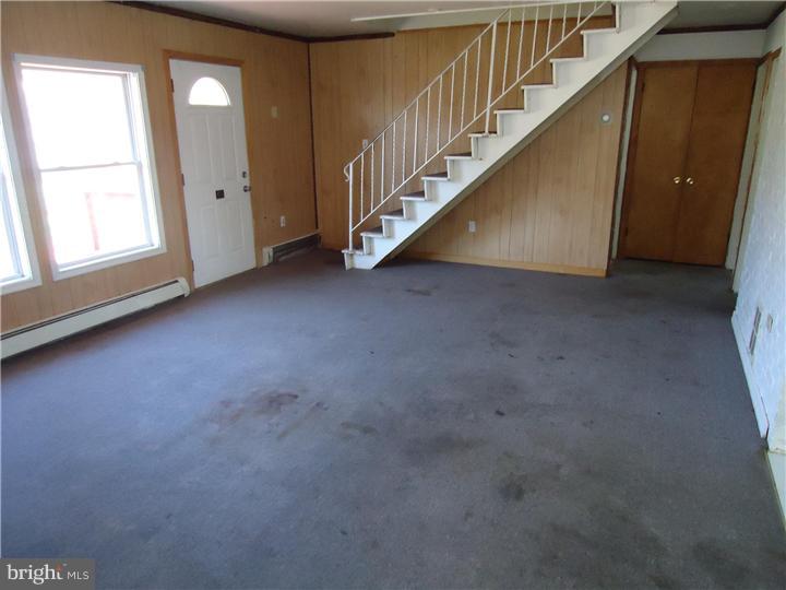 15 Greenbriar Road Levittown, PA 19057 - Photo 5 of 12