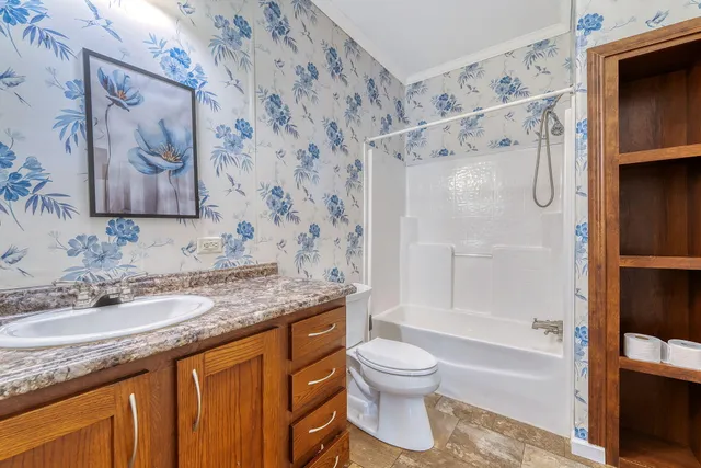 $300,000 | 114 Georgiana Drive, Cross, SC 29436