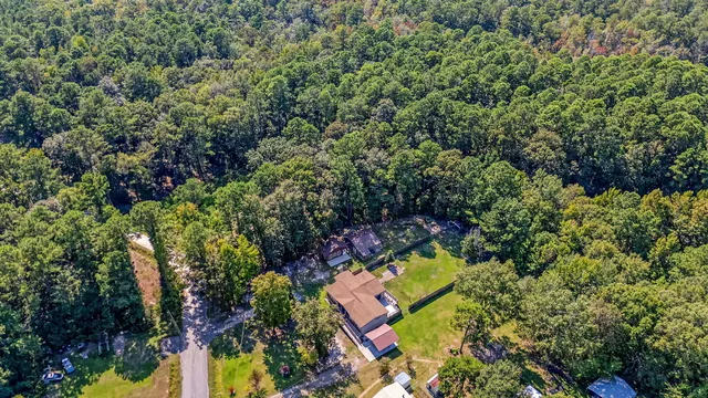 $300,000 | 114 Georgiana Drive, Cross, SC 29436