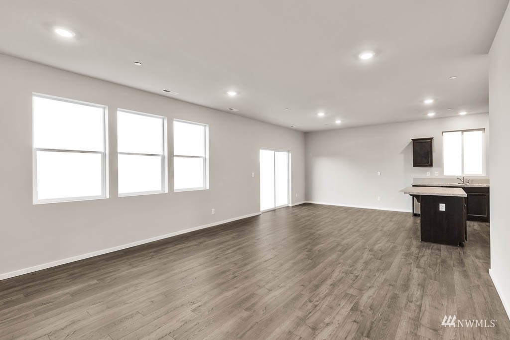 6051 Waverly Road Southwest, Unit 33 Port Orchard, WA 98367 - Photo 6 of 22 Gallery Image 6