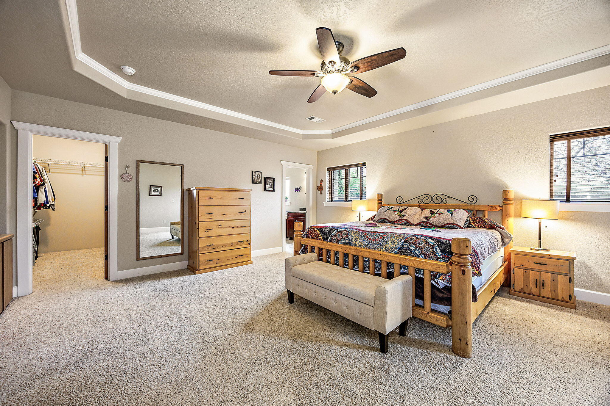 958 Pumpkin Ridge Eagle Point, OR 97524 - Photo 22 of 33 Very Spacious Primary Bedroom w/ Door to the Backyard