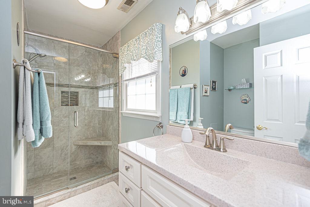10506 Exeter Road Ocean City, MD 21842 - Photo 50 of 59 Primary bathroom