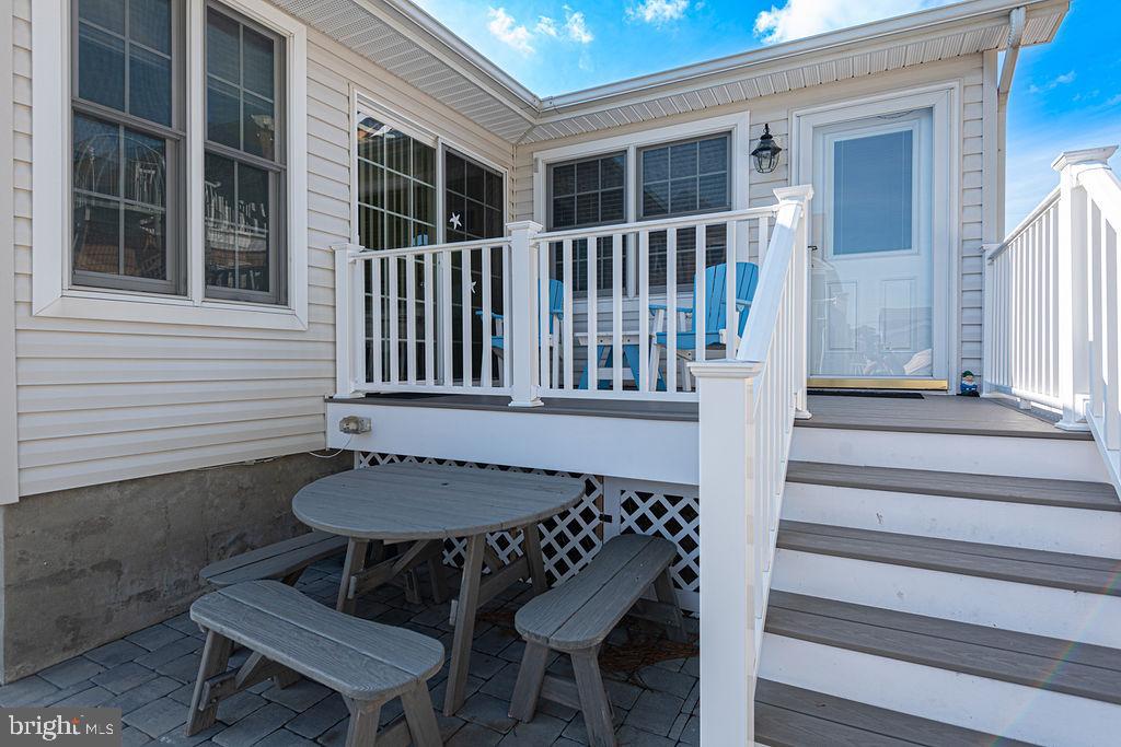 10506 Exeter Road Ocean City, MD 21842 - Photo 7 of 59 Rear Porch