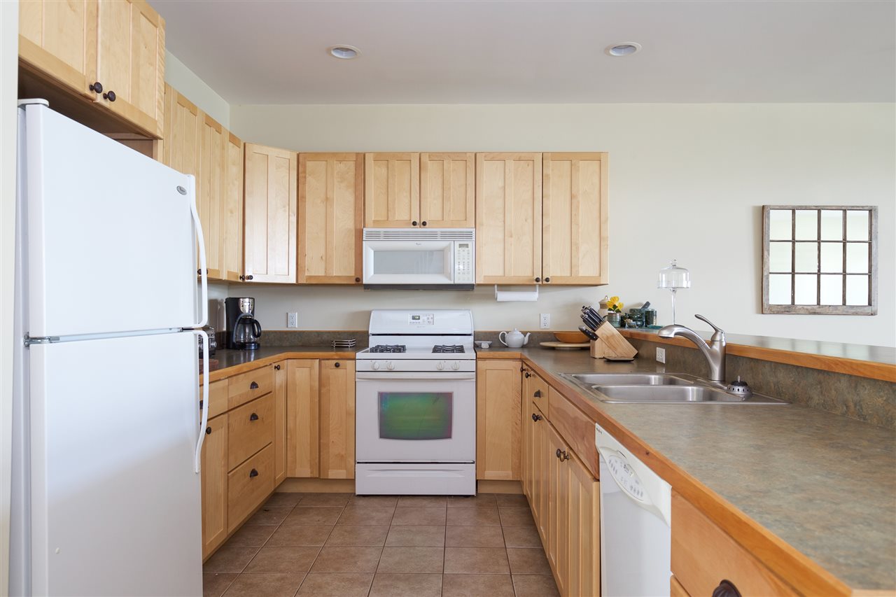 1396 Marble Island Road, Unit 2 Colchester, VT 05446 - Photo 5 of 38 Gallery Image 5