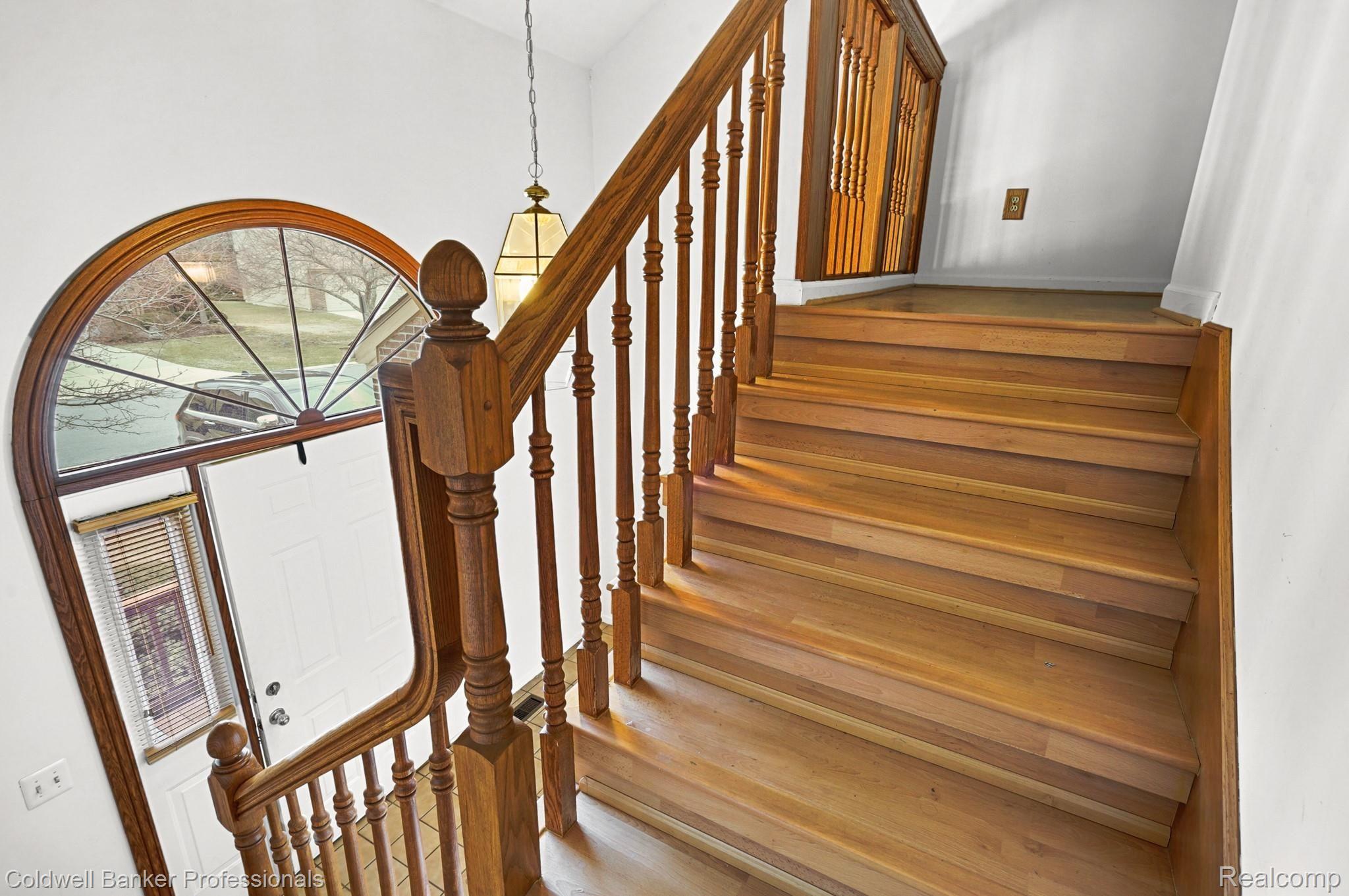 2171 Rochelle Park Drive Rochester, MI 48309 - Photo 15 of 35 DSC02729.jpg