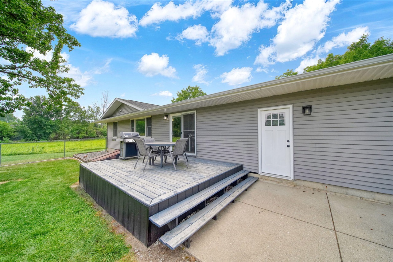 755 South Smith Road Eaton Rapids, MI 48827 - Photo 45 of 79