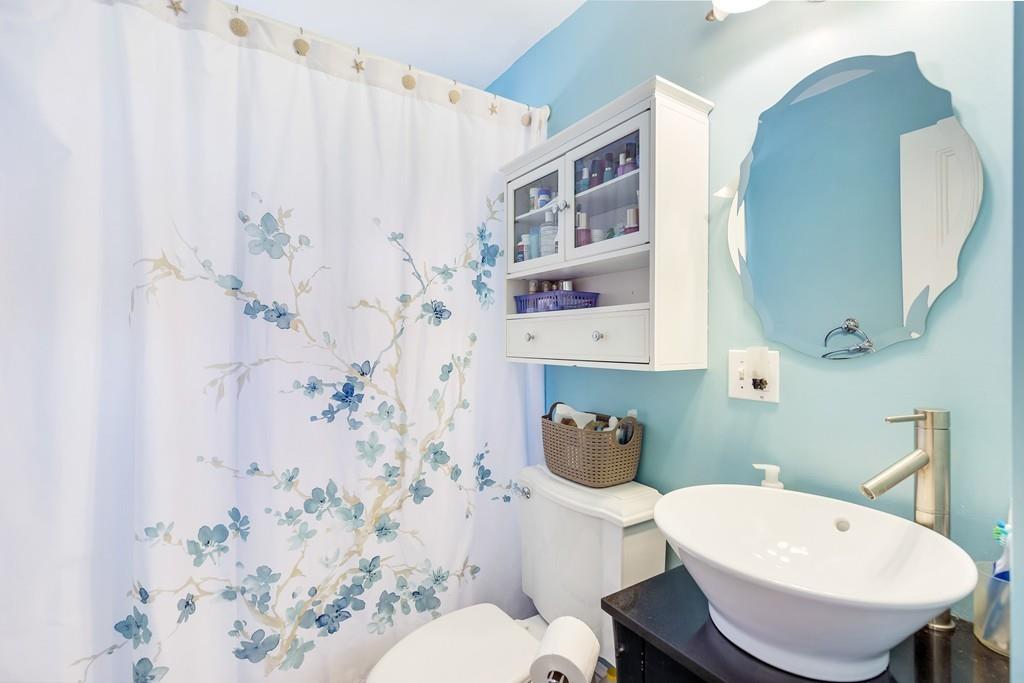 95 Howard Street Reading, MA 01867 - Photo 18 of 27 Gallery Image 18