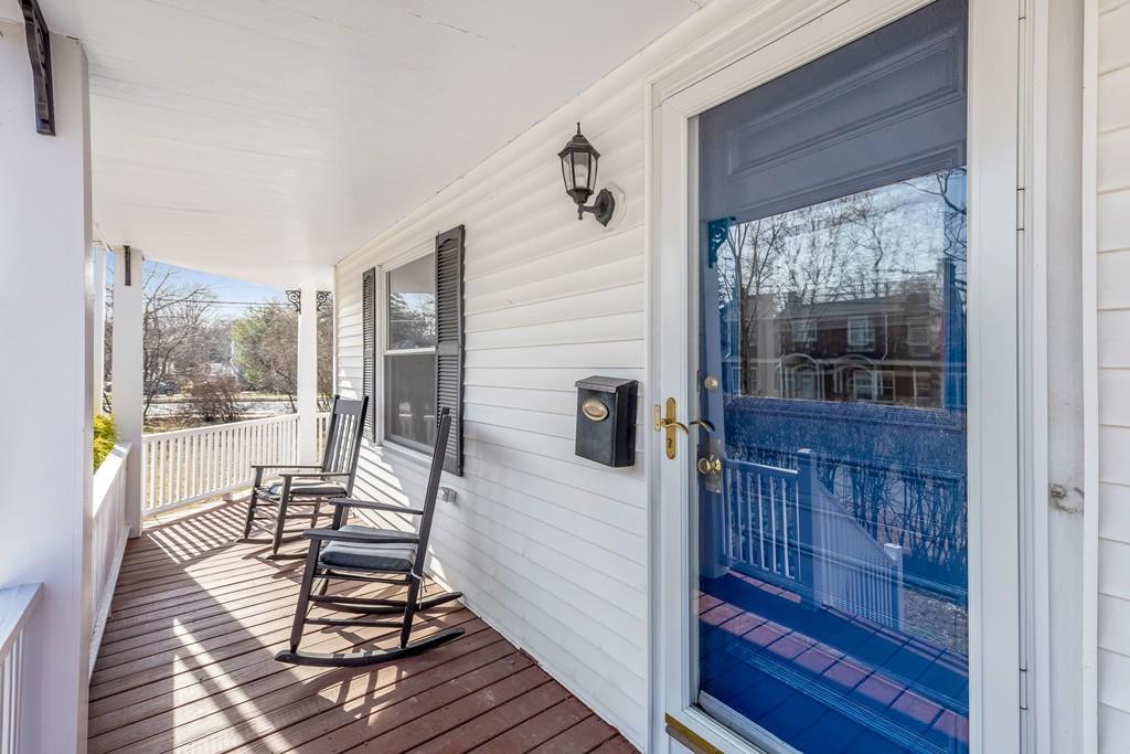 95 Howard Street Reading, MA 01867 - Photo 4 of 27 Gallery Image 4