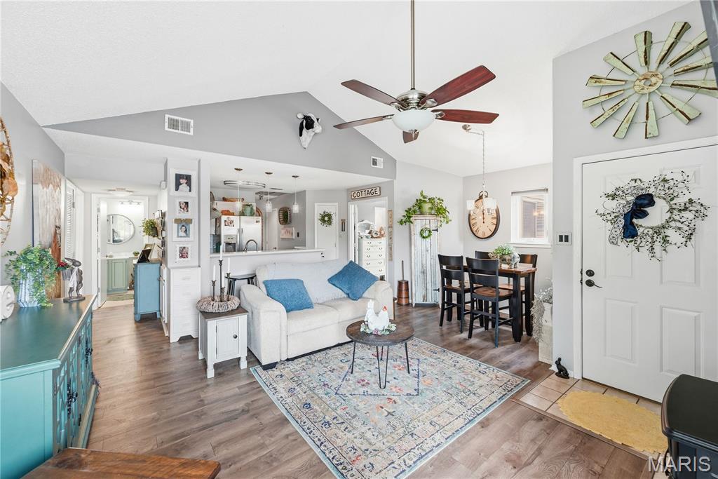 706 Hemingway Lane, Unit D Weldon Spring, MO 63304 - Photo 10 of 64