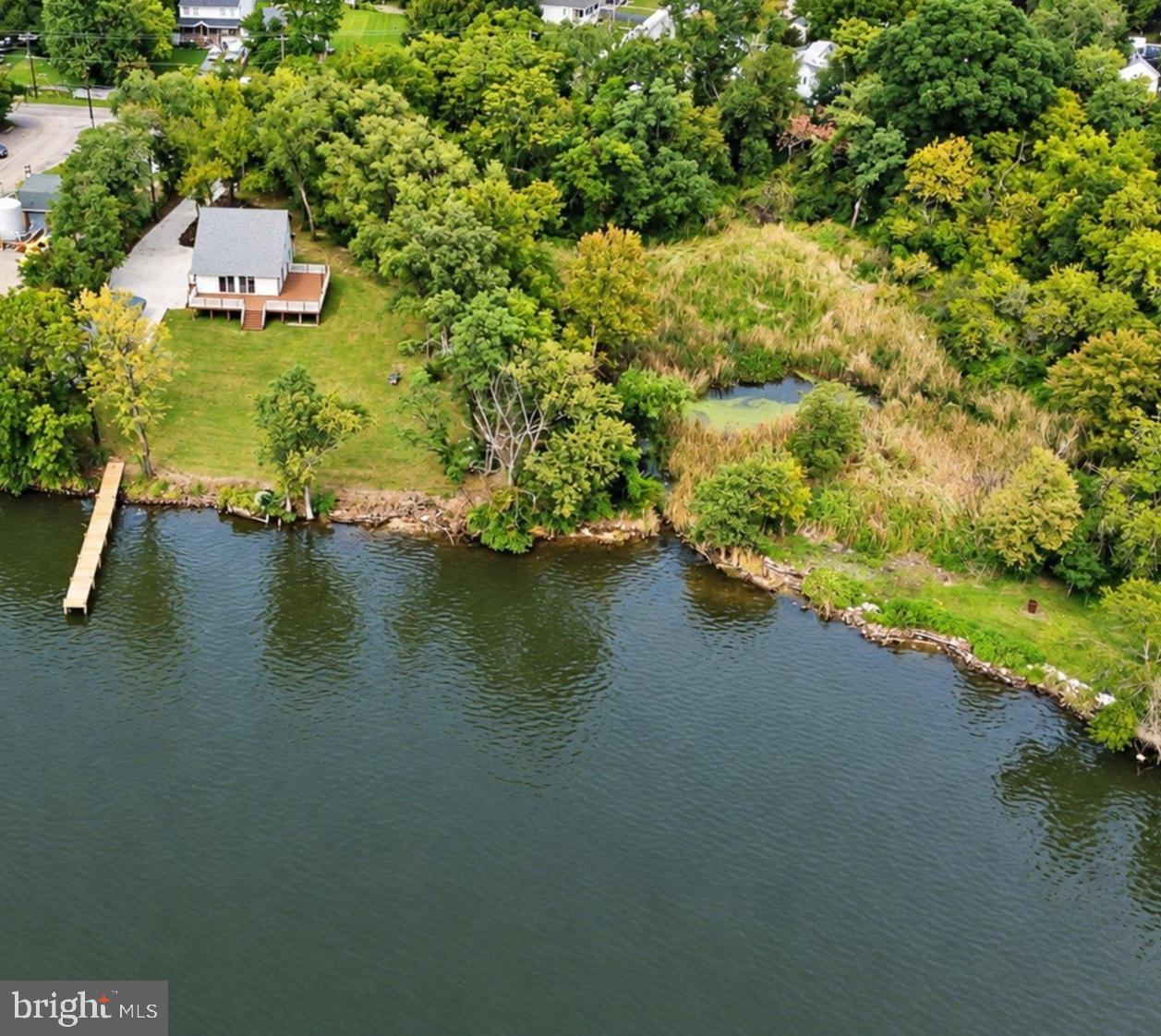 336 Riverside Drive Essex, MD 21221 - Photo 5 of 56 Gallery Image 5