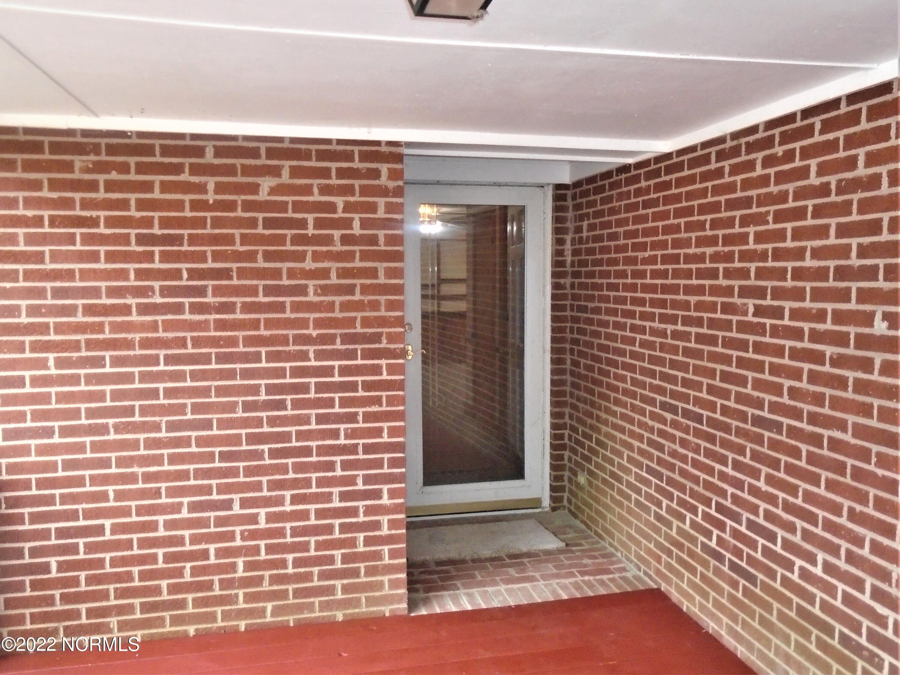 222 Brake Road Rocky Mount, NC 27801 - Photo 4 of 39 Front porch