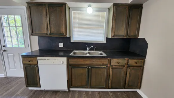 $1,650 | 2907 Dragonwick Drive, Houston, TX 77045