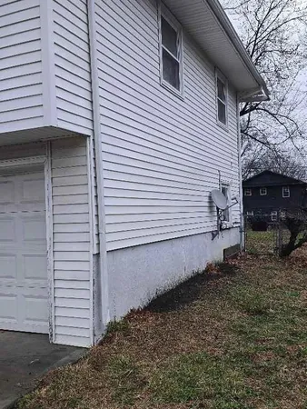 $199,900 | 4117 South Mccoy Street, Independence, MO 64055