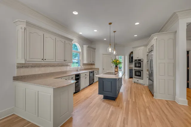 $2,499,999 | 824 Princeton Hills Drive, Brentwood, TN 37027