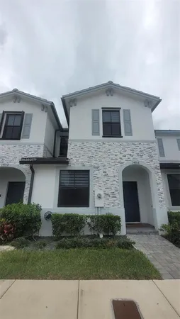 $3,000 | 14708 Southwest 181st Terrace, Miami, FL 33187