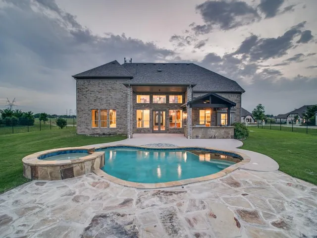 a view of outdoor space yard deck and patio