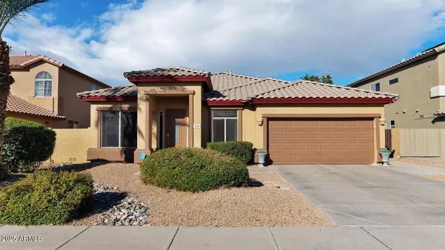 $3,850 | 540 North Scott Drive, Chandler, AZ 85225