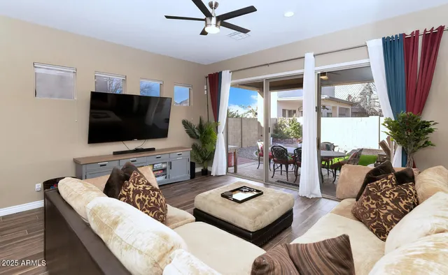 $3,850 | 540 North Scott Drive, Chandler, AZ 85225