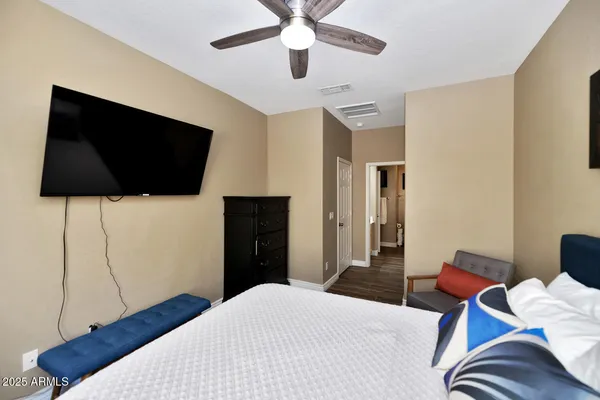 $3,850 | 540 North Scott Drive, Chandler, AZ 85225