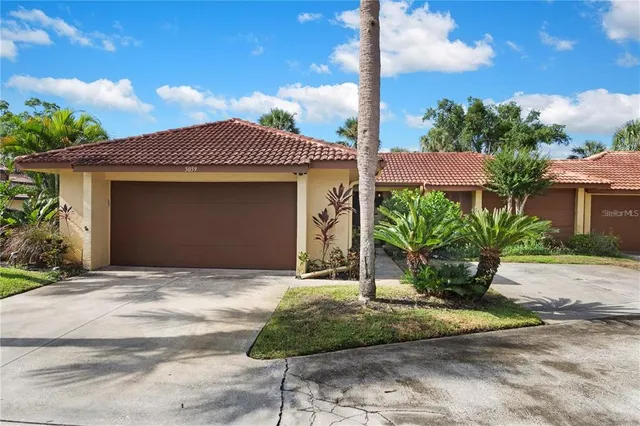 $240,000 | 5059 Jamaica Circle, Unit 15, Orlando, FL 32808