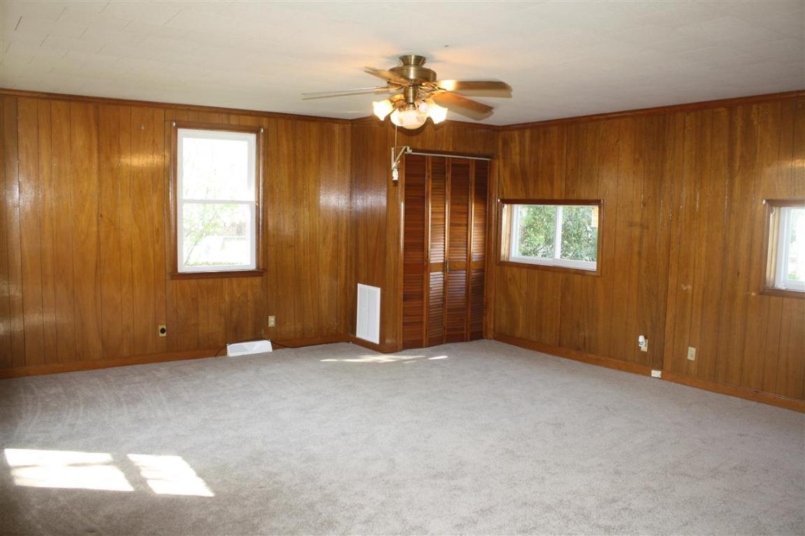 7 Poplar Street Honea Path, SC 29654 - Photo 2 of 25