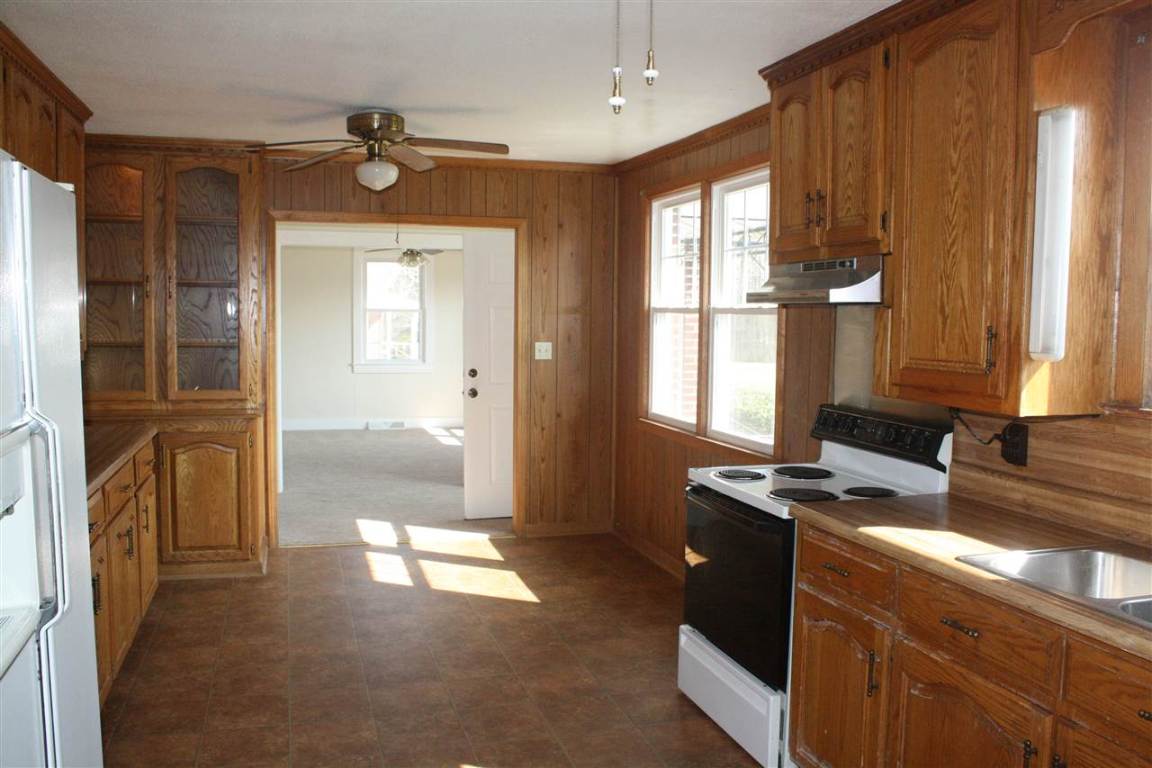7 Poplar Street Honea Path, SC 29654 - Photo 8 of 25