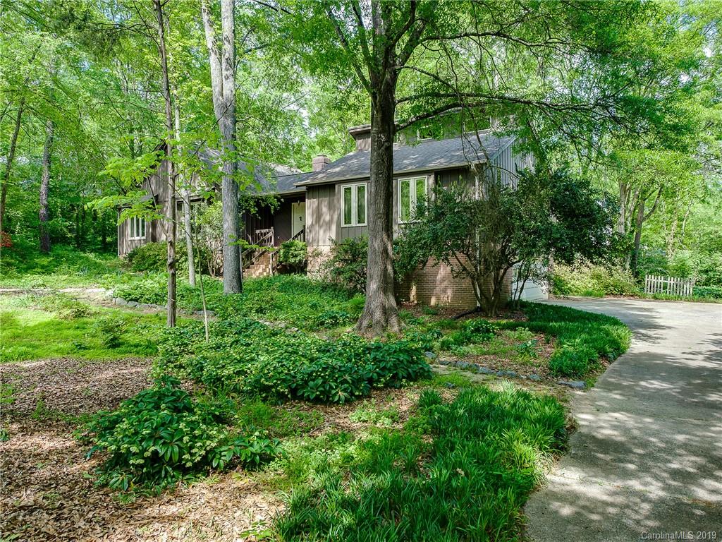 3600 Foxridge Road Charlotte, NC 28226 - Photo 2 of 20 Gallery Image 2