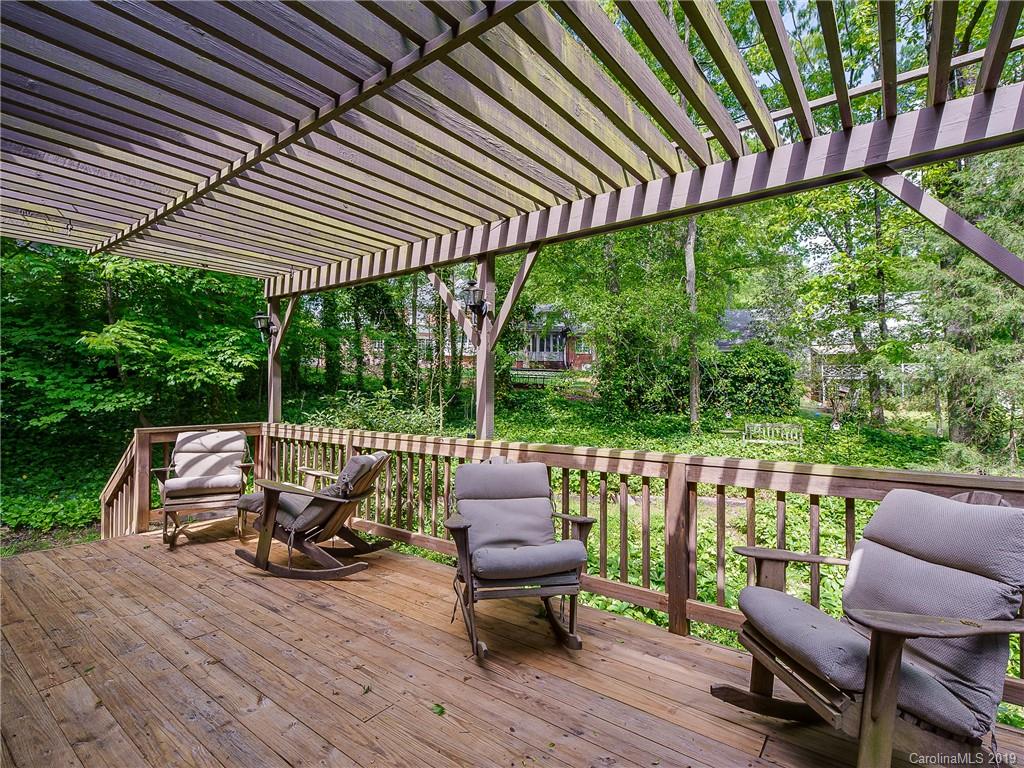 3600 Foxridge Road Charlotte, NC 28226 - Photo 4 of 20 Gallery Image 4