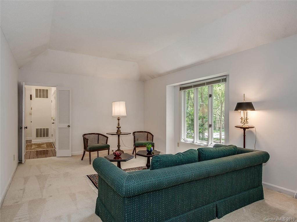 3600 Foxridge Road Charlotte, NC 28226 - Photo 9 of 20 Gallery Image 9