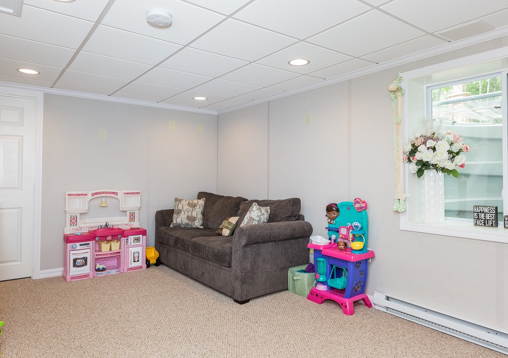 12 Reed Hill Road Wales, MA 01081 - Photo 22 of 30 Gallery Image 22