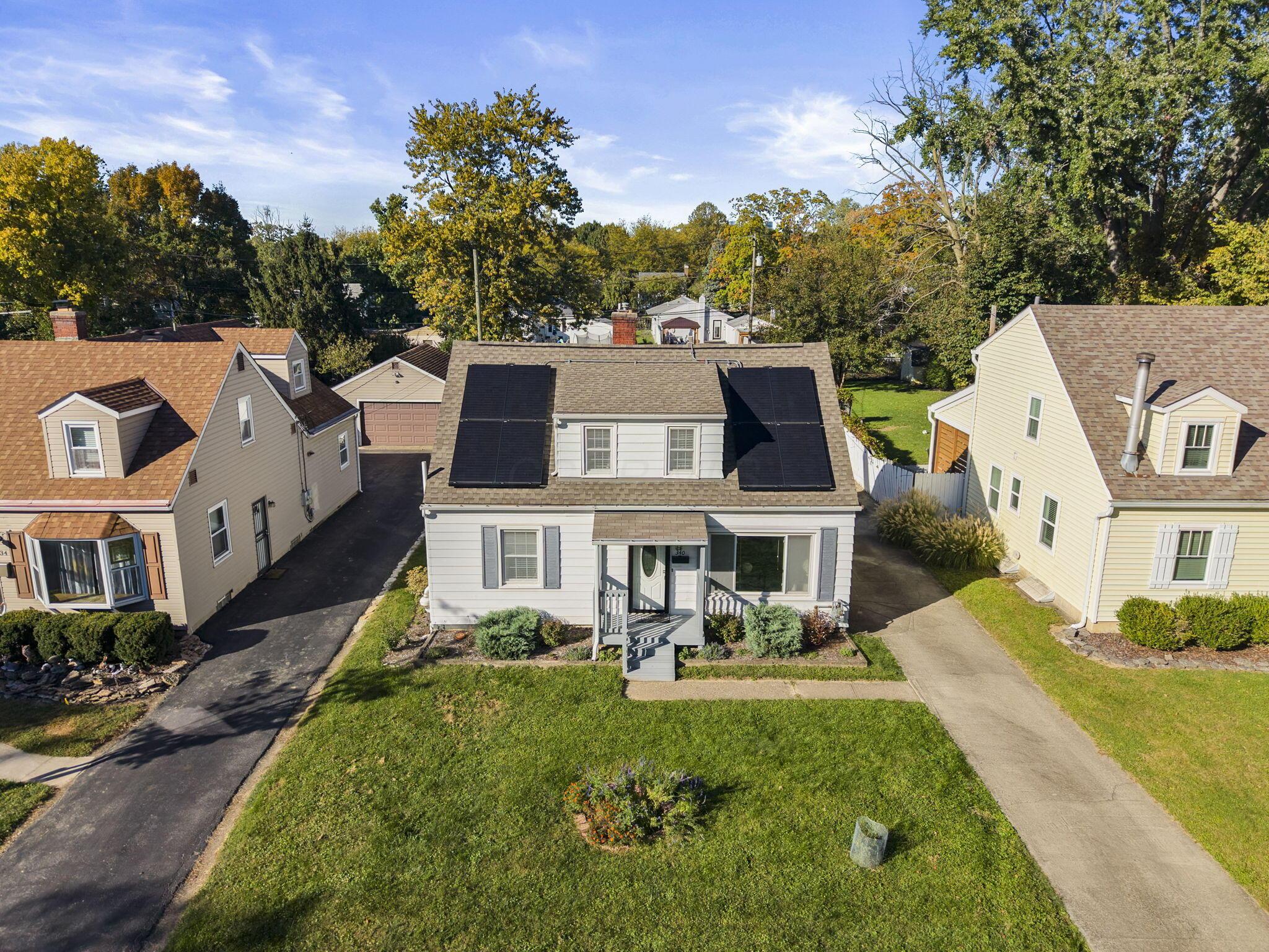 340 Wetmore Road Columbus, OH 43214 - Photo 1 of 47 32-web-or-mls-DJI_20261008163406_0709_D