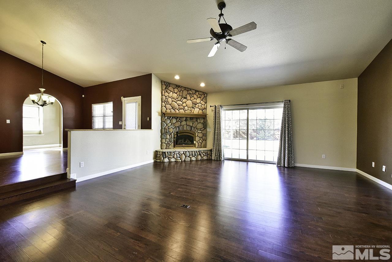 1736 Divot Road Carson City, NV 89701 - Photo 8 of 40 Photo 8