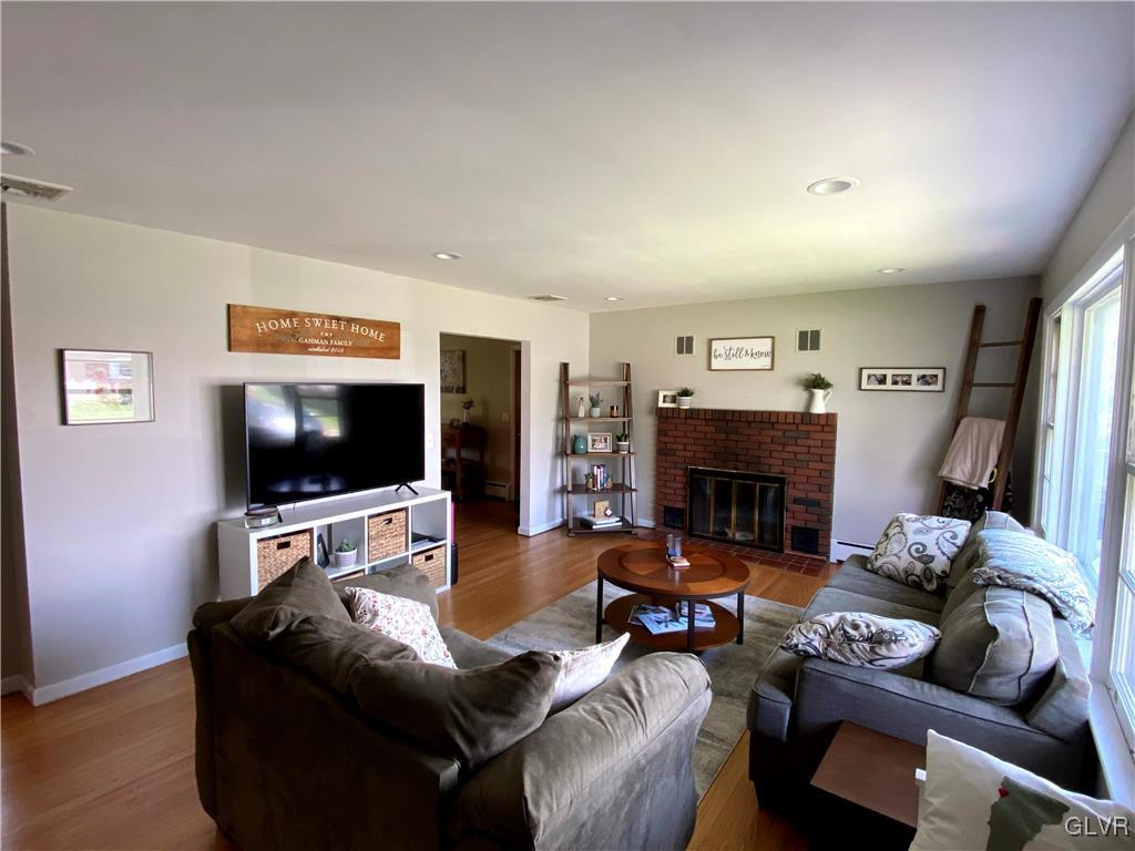 4250 Midland Road Allentown, PA 18104 - Photo 2 of 16 Gallery Image 2