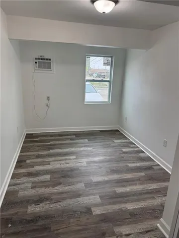 $1,200 | 800 West Genie Street, Unit 4, Chalmette, LA 70043