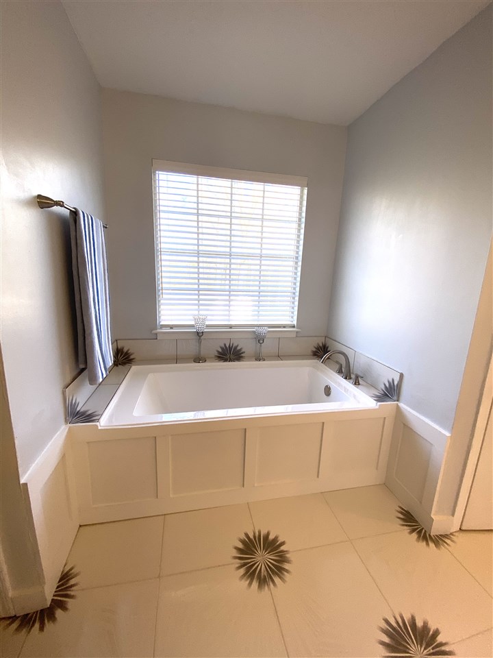 1350 South Green River Road Gaffney, SC 29341 - Photo 30 of 35