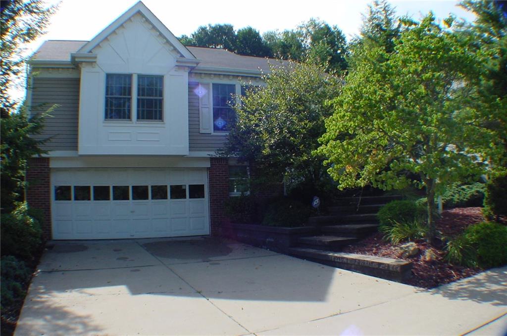 217 Randy Lane Coraopolis, PA 15108 - Photo 1 of 24 Gallery Image 1