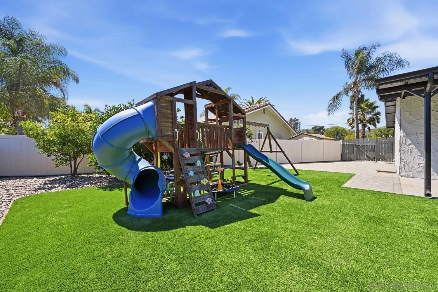 1223 Rock Springs Road San Marcos, CA 92069 - Photo 20 of 24