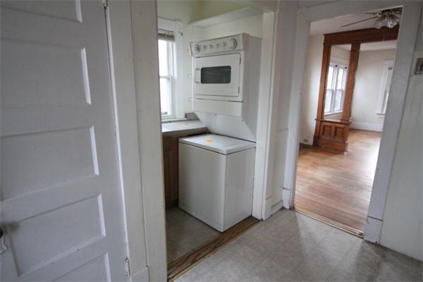 89 Santa Barbara Street Springfield, MA 01104 - Photo 8 of 10