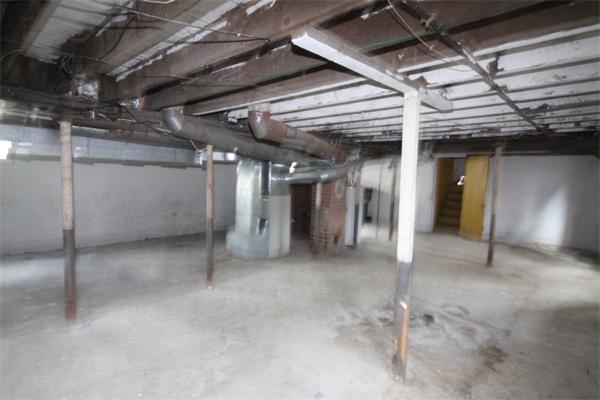89 Santa Barbara Street Springfield, MA 01104 - Photo 10 of 10