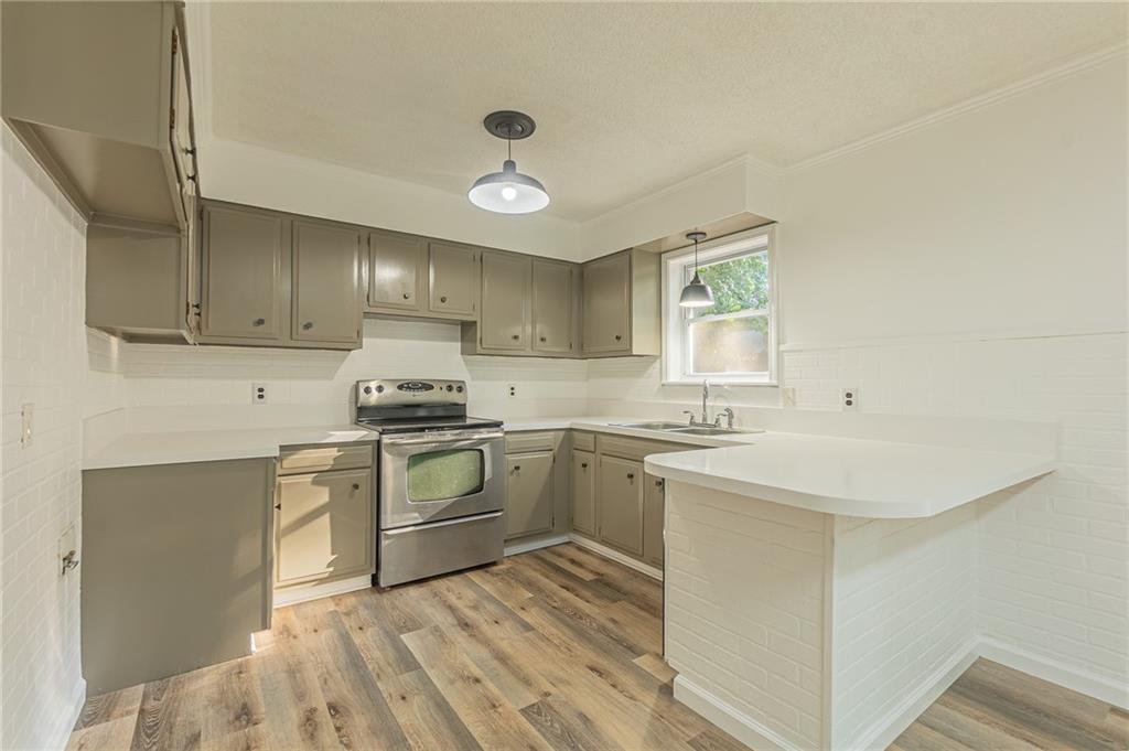 708 Ates Road Pineville, LA 71360 - Photo 2 of 28 Gallery Image 2