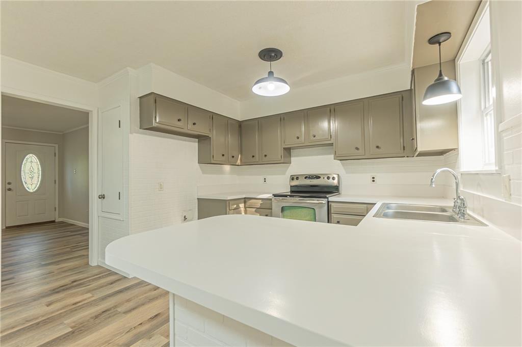 708 Ates Road Pineville, LA 71360 - Photo 10 of 28 Gallery Image 10
