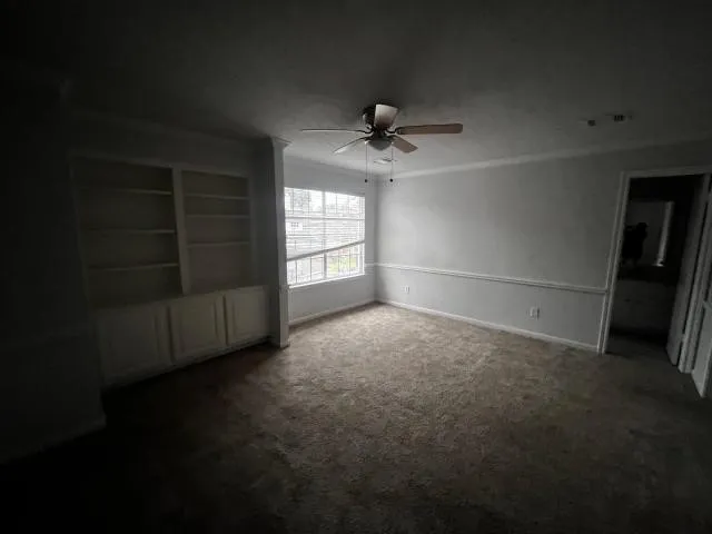 a view of empty room with front door