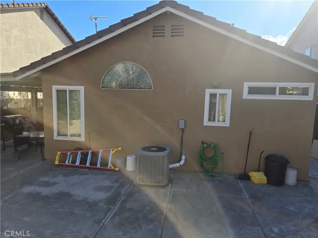 $500,000 | 560 Coudures Way, Perris, CA 92571