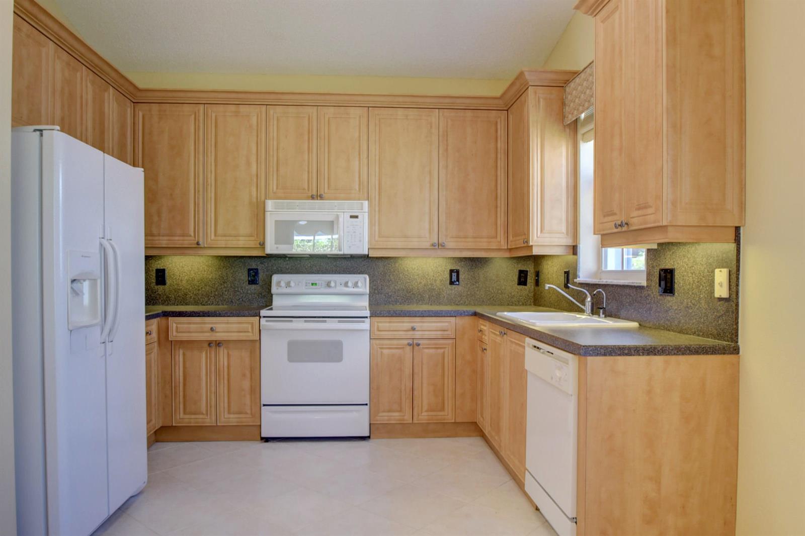 6181 Heliconia Road Delray Beach, FL 33484 - Photo 11 of 61 ALP_9898_899_900_901_902