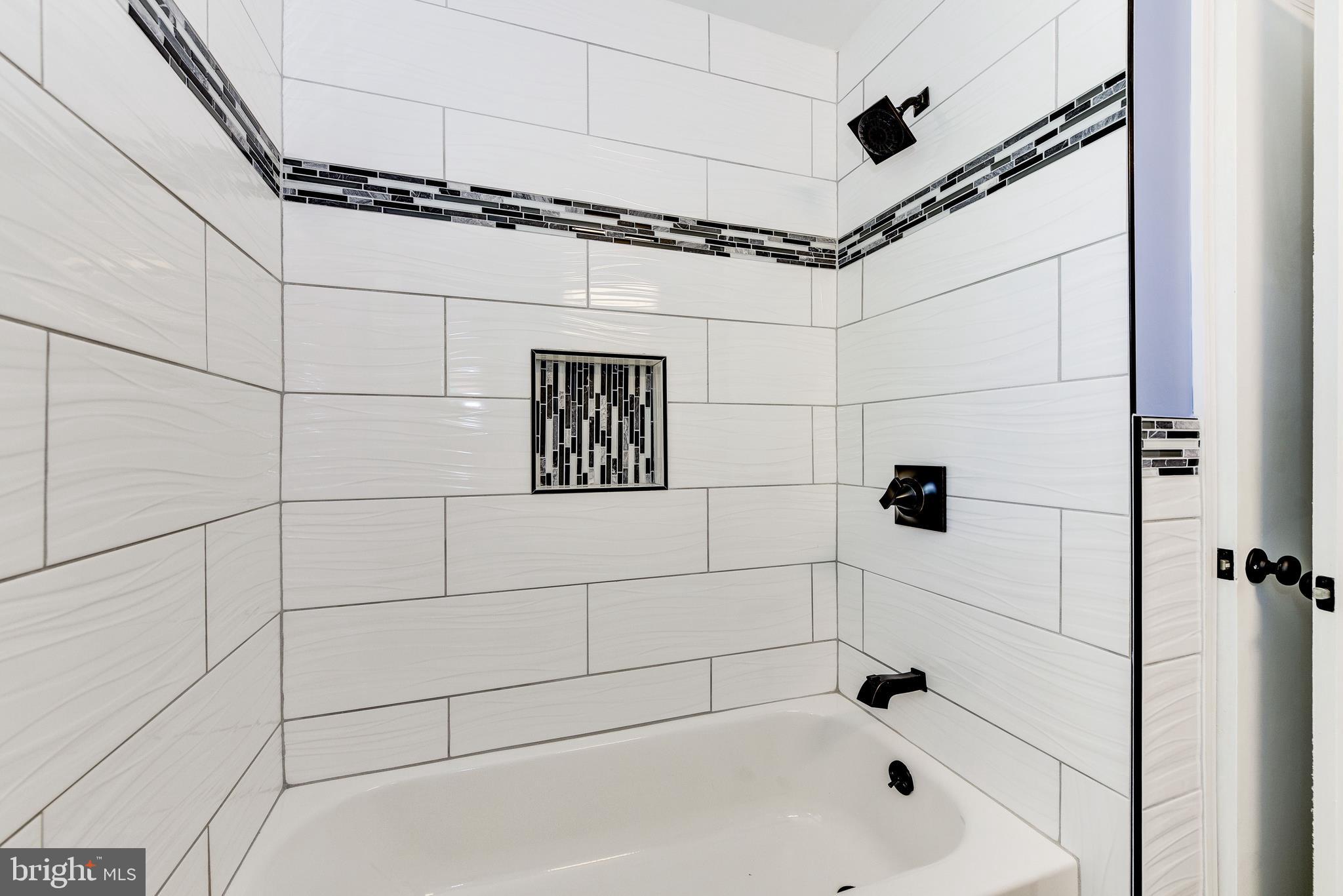 215 Elkins Road Cherry Hill, NJ 08034 - Photo 9 of 19 Main/Full bath