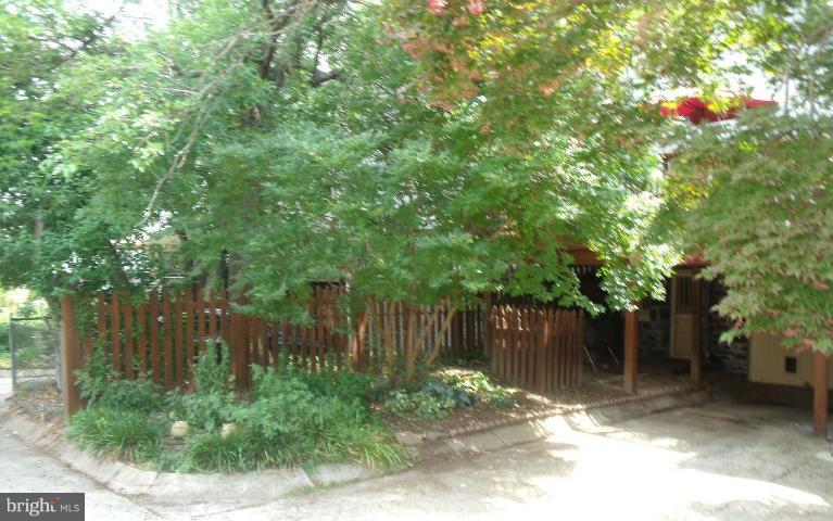 3602 Yolando Road Baltimore, MD 21218 - Photo 6 of 30 Exterior (Rear)